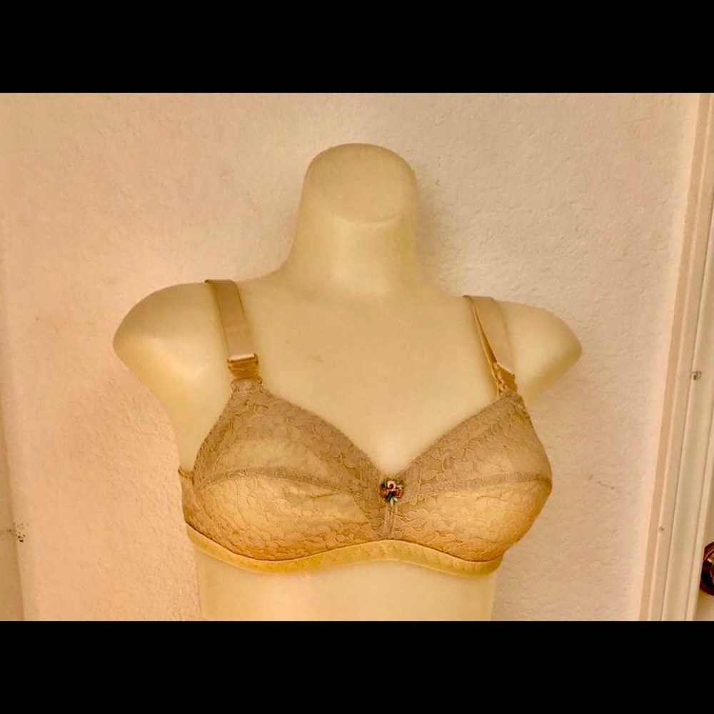 Jeunique BRA - beige color